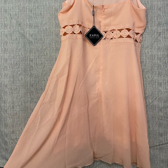 Zaful | back zipper w/ crochet panel cami dress - Picture 3 of 3